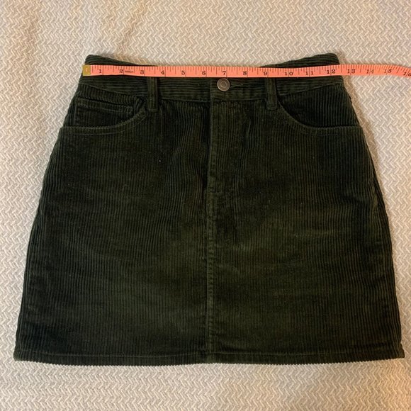 Aritzia Dark Green Corduroy Mini Skirt - Picture 7 of 8